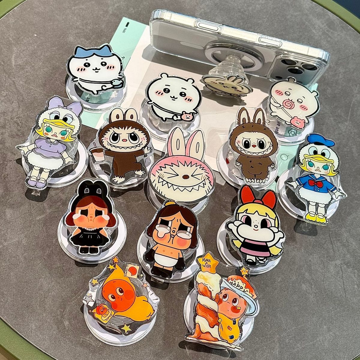 Labubu & Chiikawa Magsafe Stand