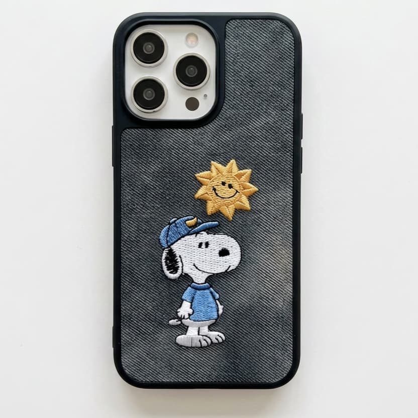 Peanuts Snoopy phone case