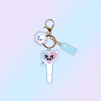 K-pop group support keychains